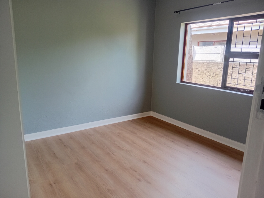 To Let 3 Bedroom Property for Rent in Strand North Western Cape